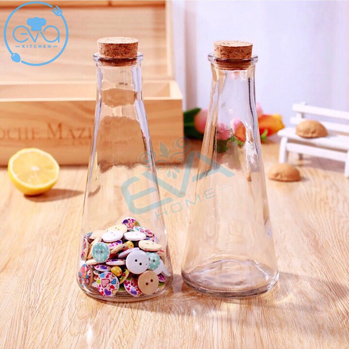 Chai Thuỷ Tinh Nắp Nút Bần Kiểu Dáng Tam Giác 350 Ml