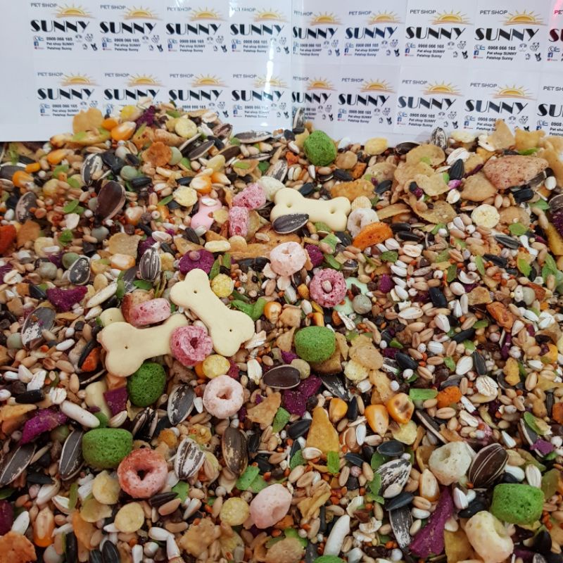 Thức ăn hamster snack kết hợp nhộng/gà/sâu/dế 500g (hạt rang chín, bảo quản lâu)