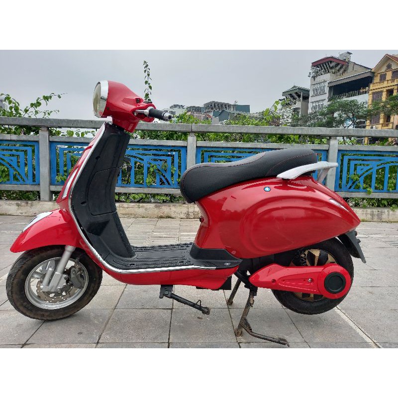 xe máy điện Vespa đẹp khỏe lành lặn