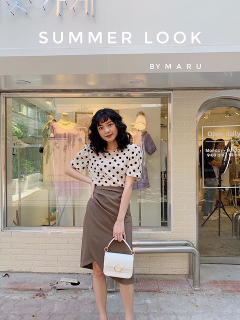 [Mã FAGREAT55 giảm tới 50K đơn 250K] Chân váy vạt chồng | BigBuy360 - bigbuy360.vn