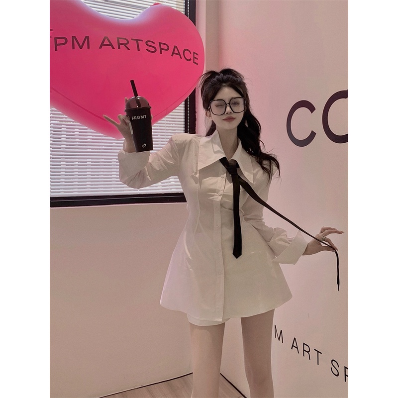 Áo sơ mi tay dài hở lưng/ quần short cột dây thời trang mùa hè 2022 dành cho nữ