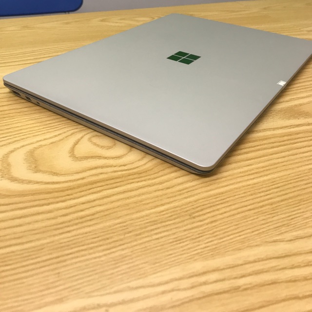 Surface laptop i5-7200U 4GB SSD 128GB 13.5 QHD Cảm ứng | BigBuy360 - bigbuy360.vn