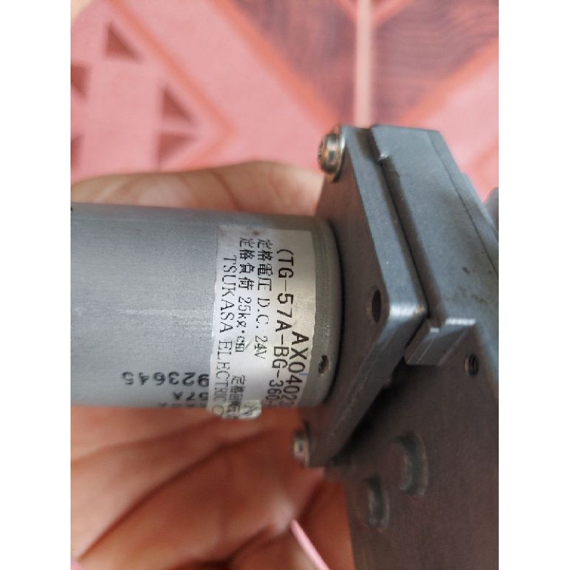 Motor giảm tốc 12v-24v quay gà,vịt...