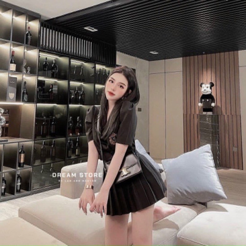 [Mã FAGREEN245 giảm 10% tối đa 30K đơn 99K] sét áo vets crotop mix chân váy ngắn xếp li | BigBuy360 - bigbuy360.vn