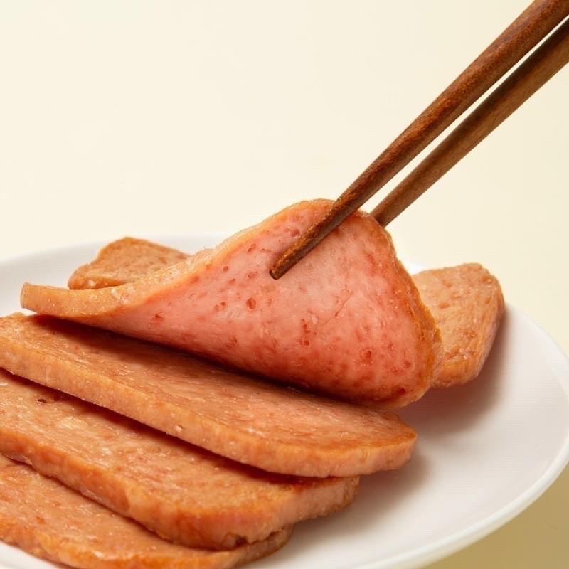 Thịt Hộp Spam Lotte Lunchoen Meat Hàn Quốc 340g