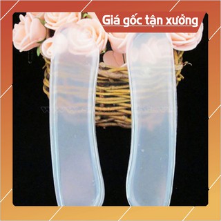 Miếng lót gót giầy silicon trong suốt tăng chiều cao