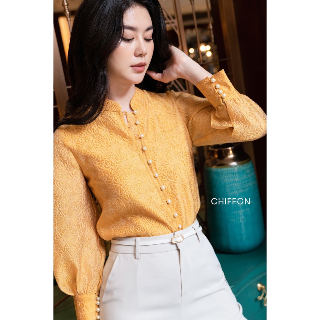 Áo sơ mi tơ nữ hoa nổi 3D phối cúc ngọc cao cấp thiết kế Chiffon
