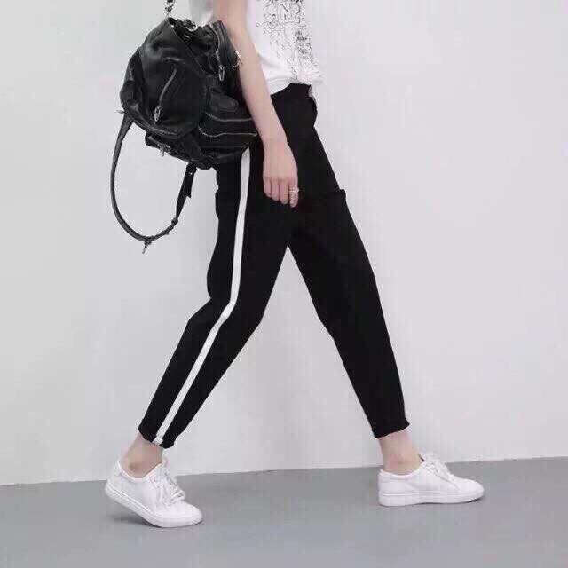Quần baggy sọc bên