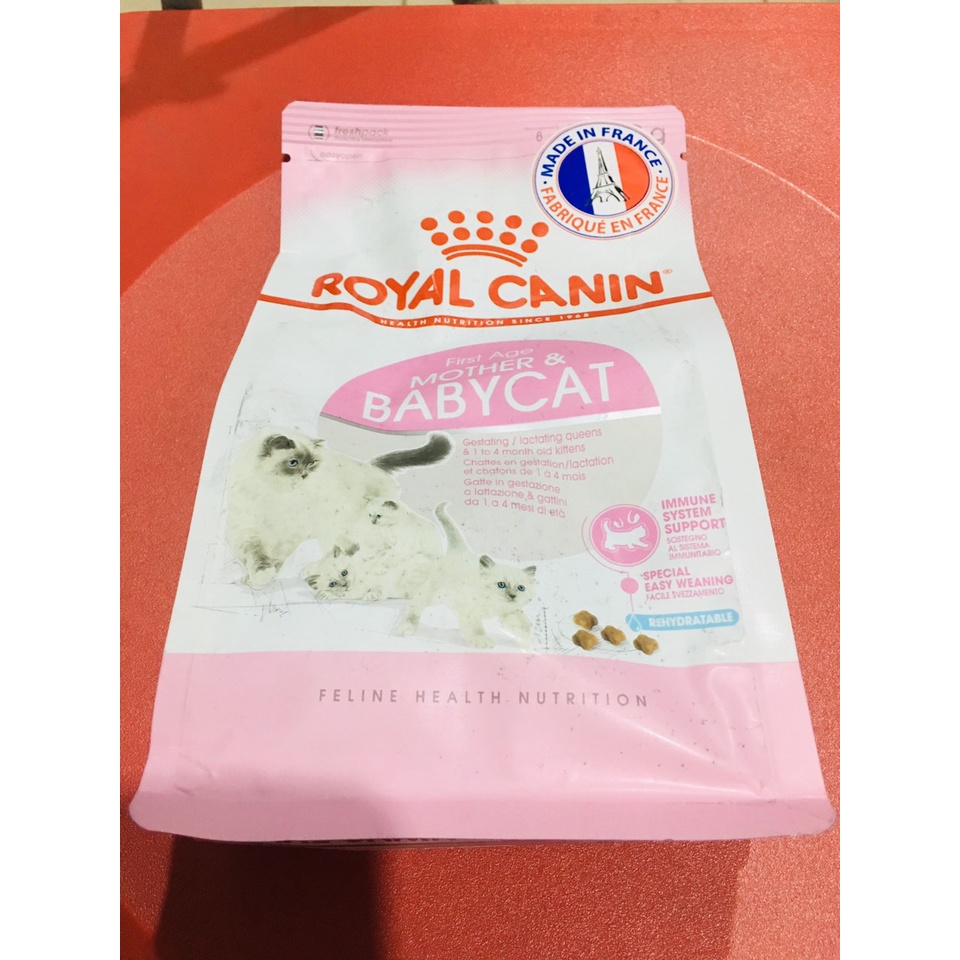 Thức Ăn Hạt Cho Mèo Royal Canin Mother and Baby Cat 4kg túi 4kg