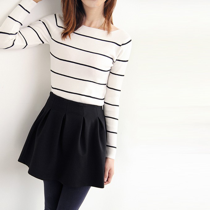 Áo len nữ xinh xắn họa tiết kẻ sọc