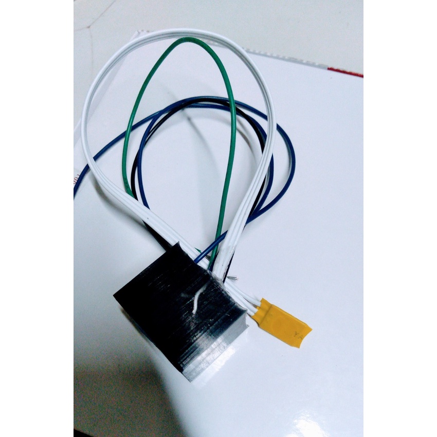 Nút nhấn cảm biến chạm tay xuyên thấu