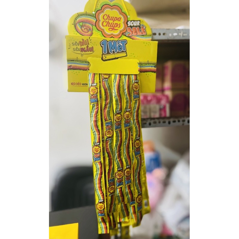 Kẹo dẻo Chupa Chups Sour Belt dài 1m- hộp 12 dây