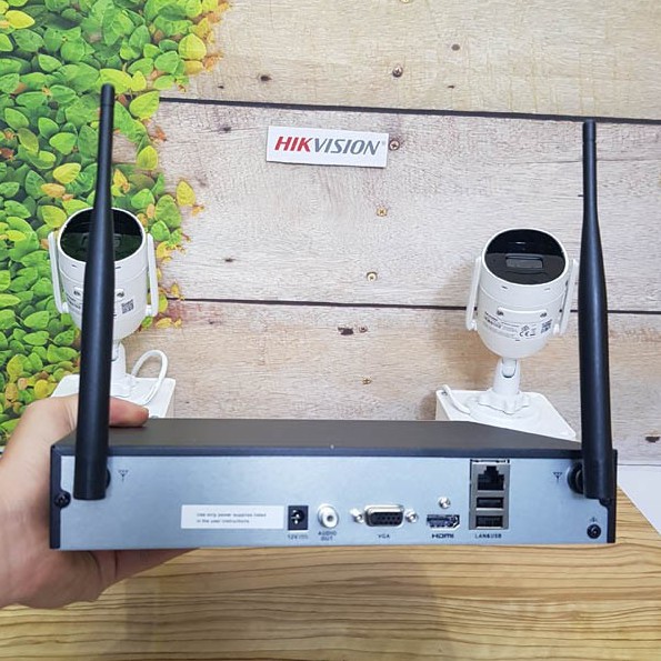 Bộ KIT Camera WiFi HIKVISION NK42W0H(D) - 1 Đầu 4 Camera 5 Nguồn Adapter 1 Dây HDMI - Hàng Chính Hãng