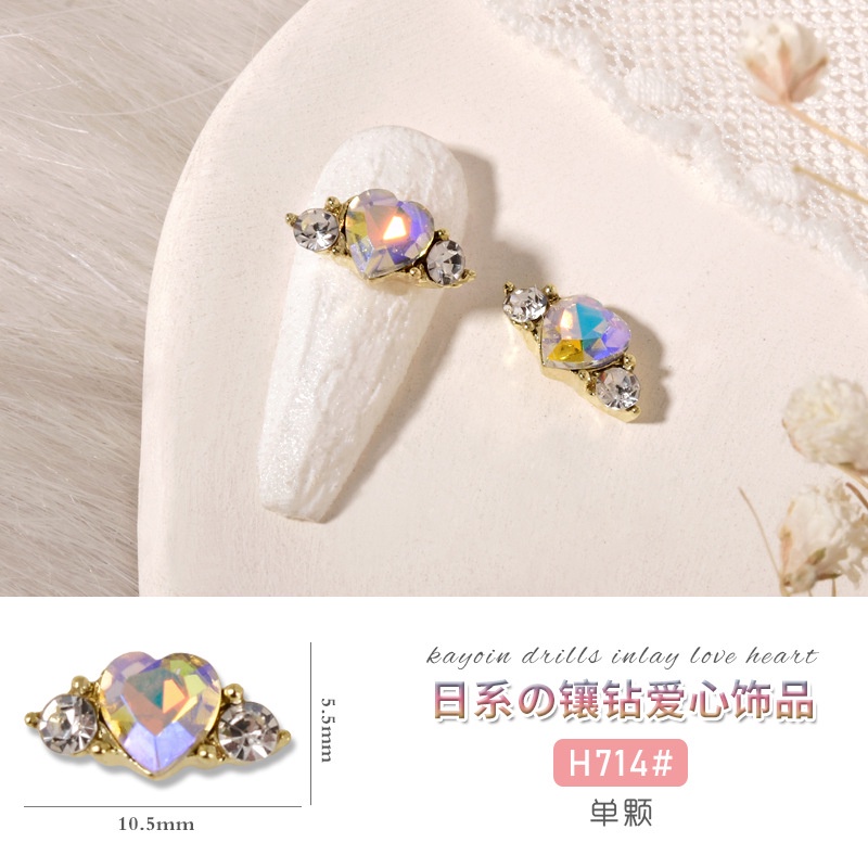 Nhẫn Kim Loại Đính Đá Kim Cương Ba Chiều Hình Trái Tim Trang Trí Móng Tay Mới
