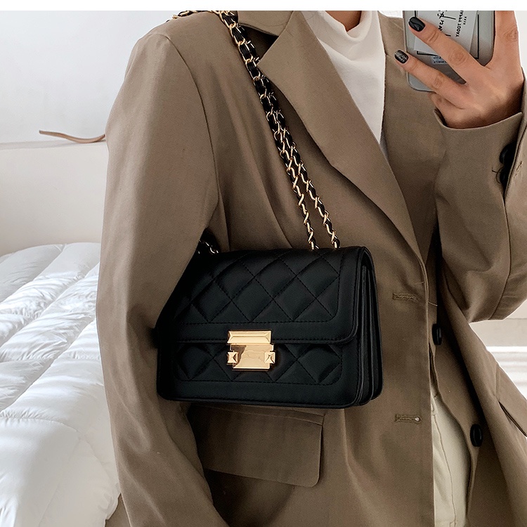 Túi đeo chéo nữ đi chơi, túi xách nữ mini cao cấp thời trang theo phong cách Hàn Quốc 2021
