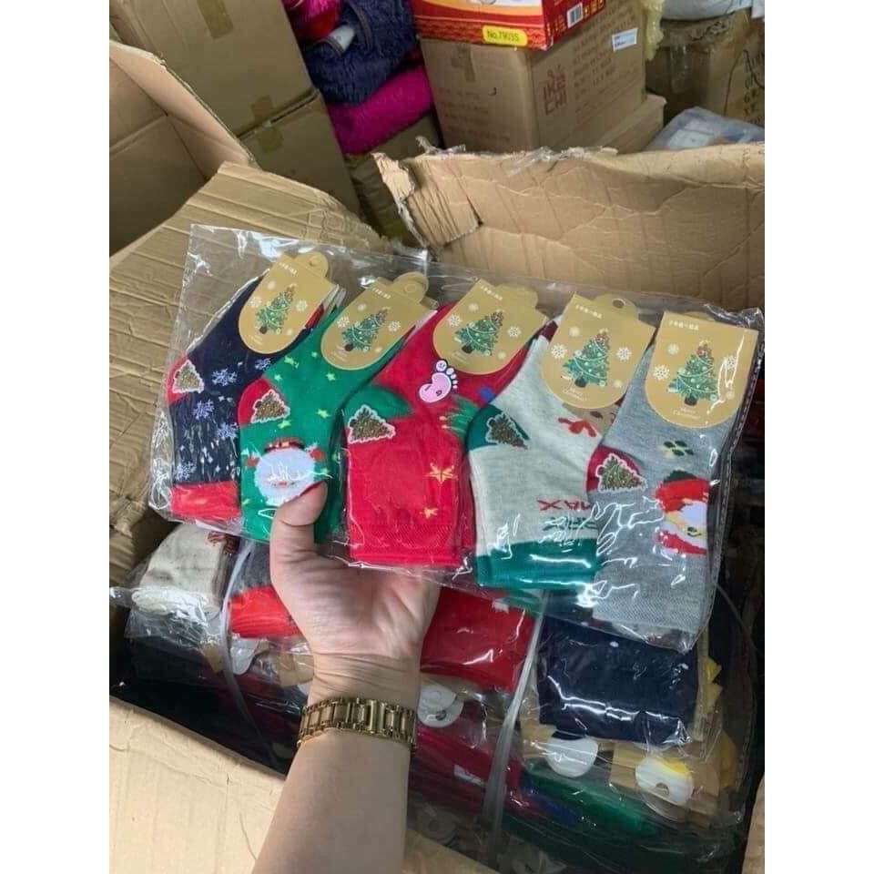 5 tất noel cao cổ cho bé cực đẹp