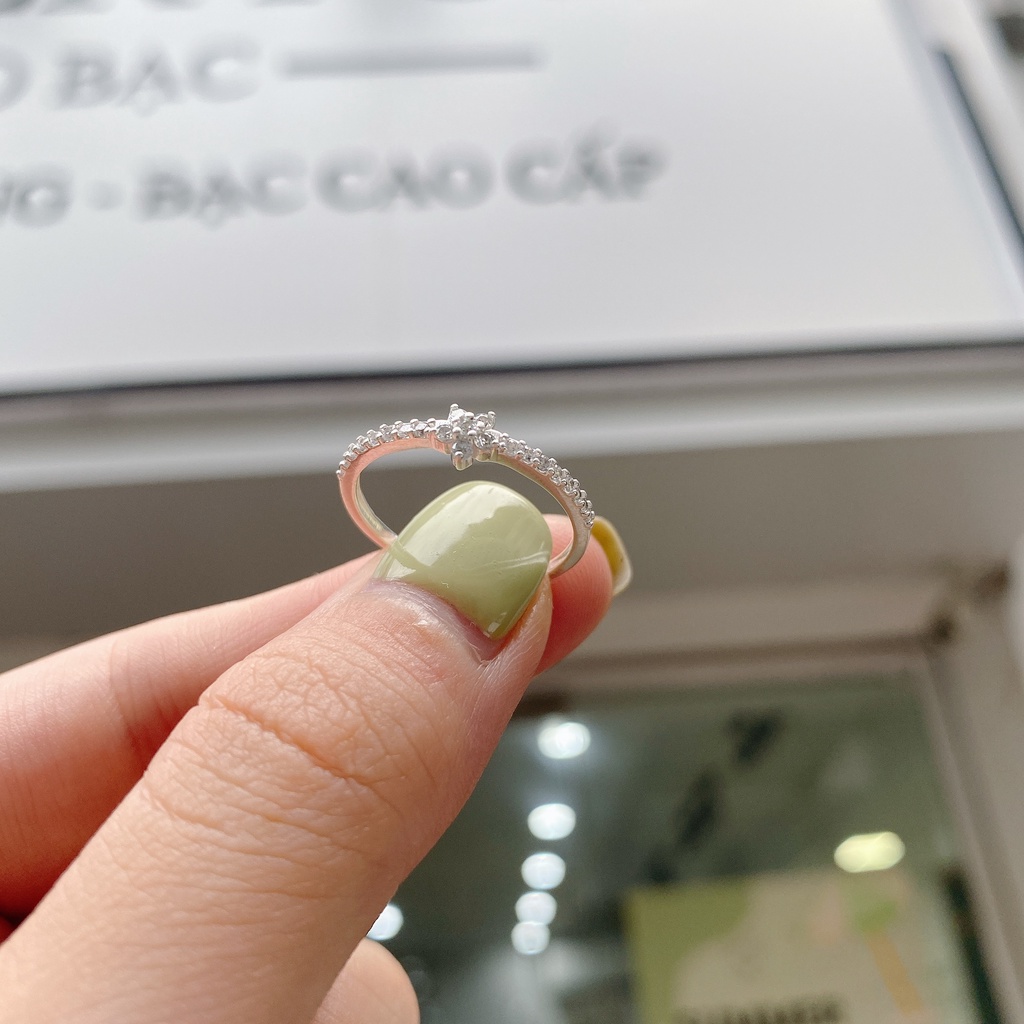 Nhẫn Bạc Ta CaoBac Silver Hoa Mini Cạnh  Đính Đá Nhẹ Nhàng Lấp Lánh Quà Tặng Sang Chảnh Thời Trang Cho Bạn Gái