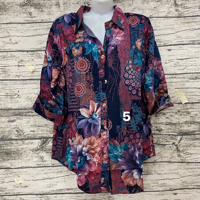 Áo sơ mi trung niên