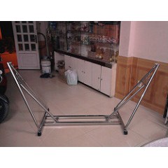 Khung võng xếp inox chân đế vuông