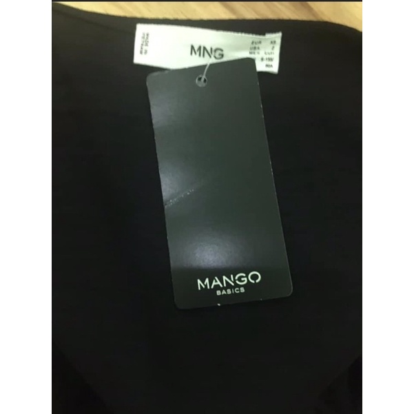 Đầm Mangoo vạt chéo