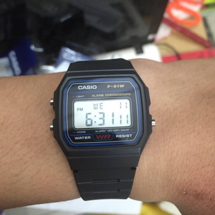 Đồng hồ Casio Nam nữ huyền thoại F-94, F-91, F-201, F200 - Chống Nước 5 ATM , Tuổi thọ Pin 7 Năm , bảo hành 5 năm | BigBuy360 - bigbuy360.vn