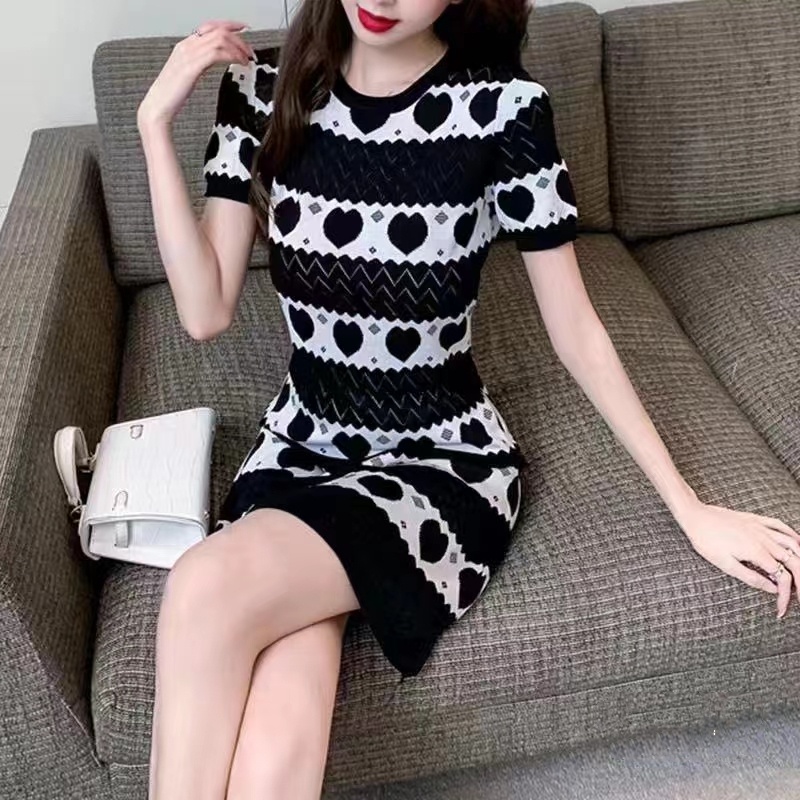 Đầm SUXI tay ngắn cổ tròn dáng ôm họa tiết kẻ sọc thời trang mùa hè quyến rũ cho nữ