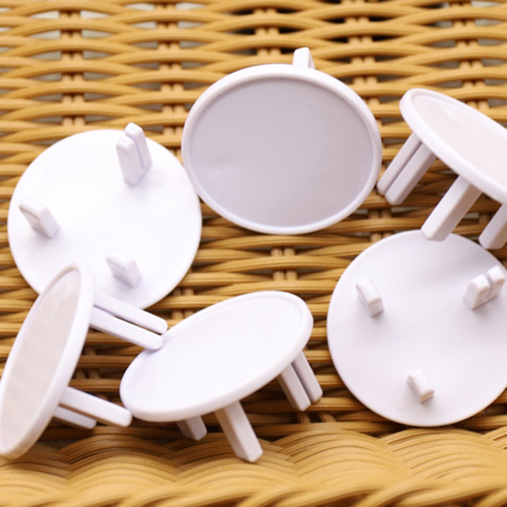 Nút nhựa bịt ổ cắm điện bảo vệ an toàn cho trẻ em thiết kế chuẩn Anh Quốc