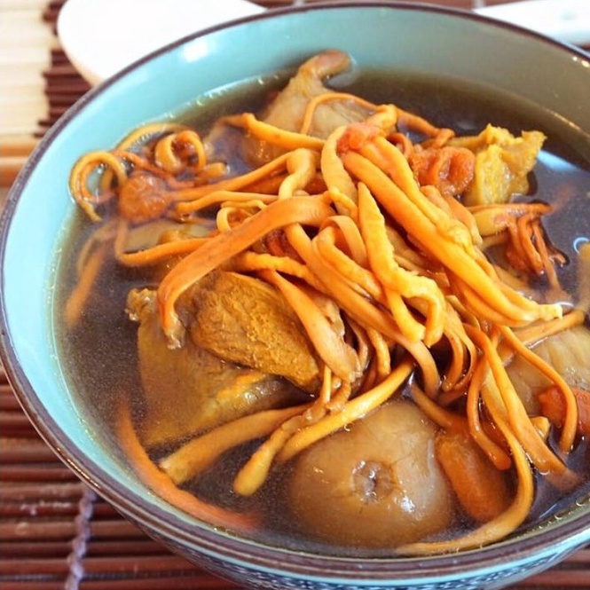 Đông Trùng Hạ Thảo sấy khô 100 gram.