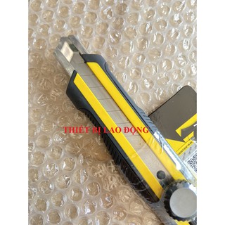 Dao rọc 18mm Stanley STHT10418-8