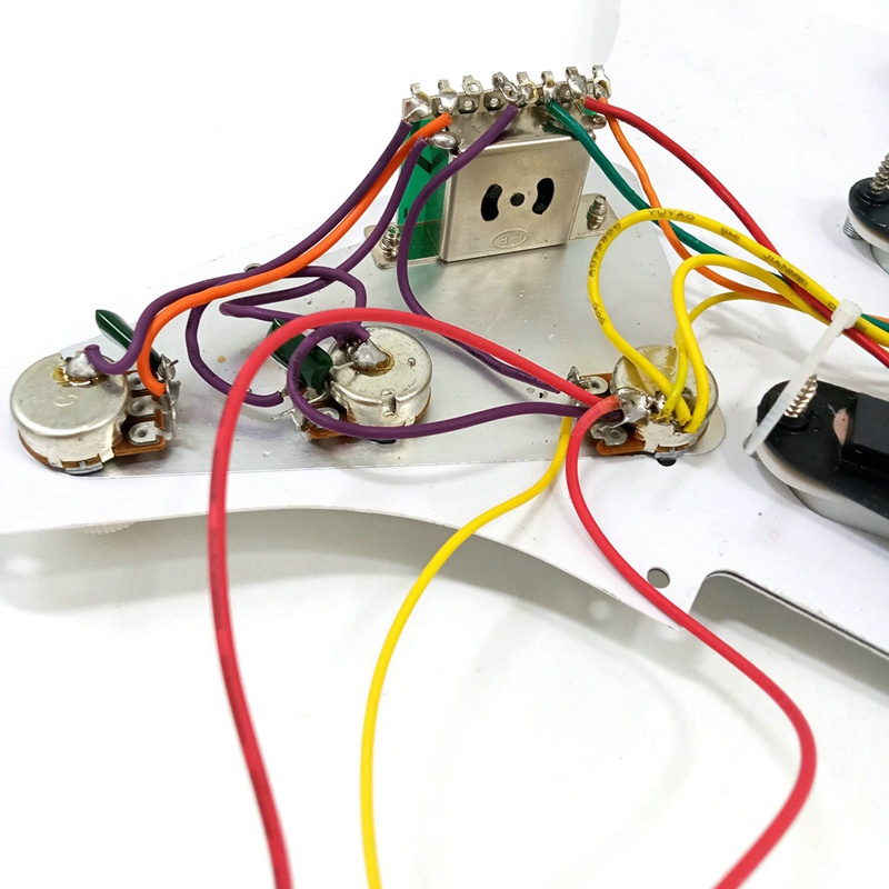 Bộ Pickup Một Cuộn 11 Lỗ 3Ply Cho Đàn Guitar Điện ST SQ
