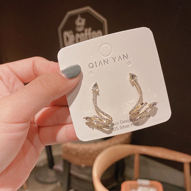 bông tai kẹp vành hình đôi rắn, khuyên tai mãn xà phong cách hàn quốc