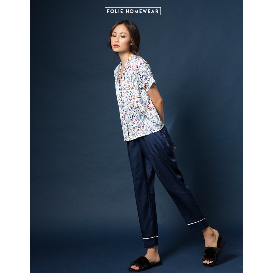 Folie Homewear đồ mặc nhà áo ngắn tay quần dài lụa FB36.6