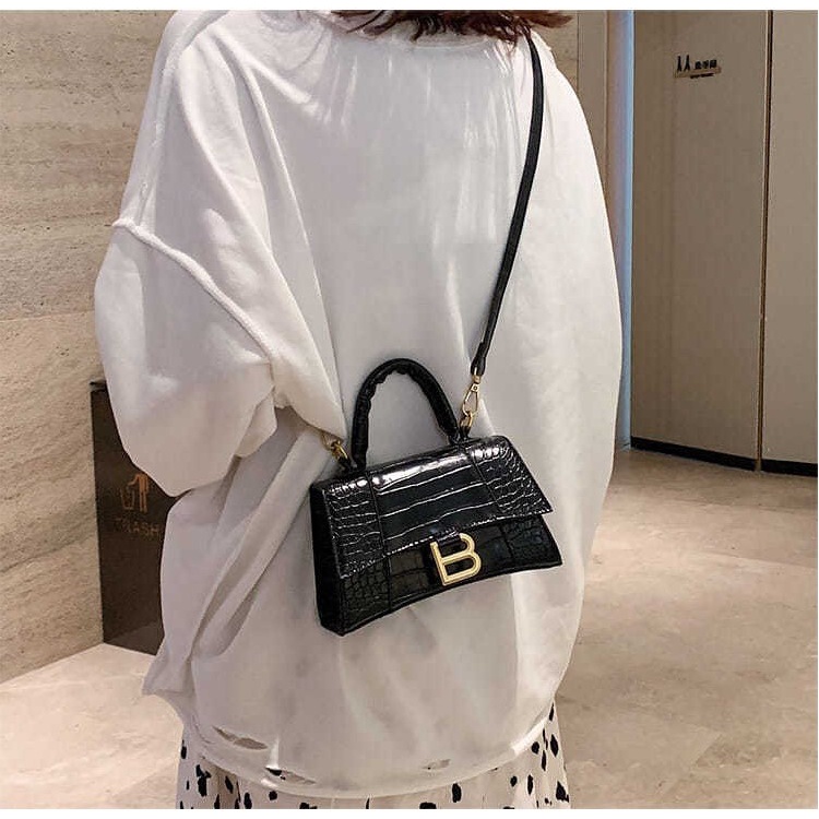 Túi xách nữ vân da rắn chữ B phong cách Hàn Quốc rất đẹp Capucha T135