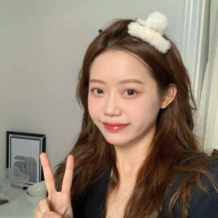 Kẹp Tóc Lông Nhung Dễ Thương Xinh Xắn Phong Cách Hàn Quốc Dành Cho Nữ