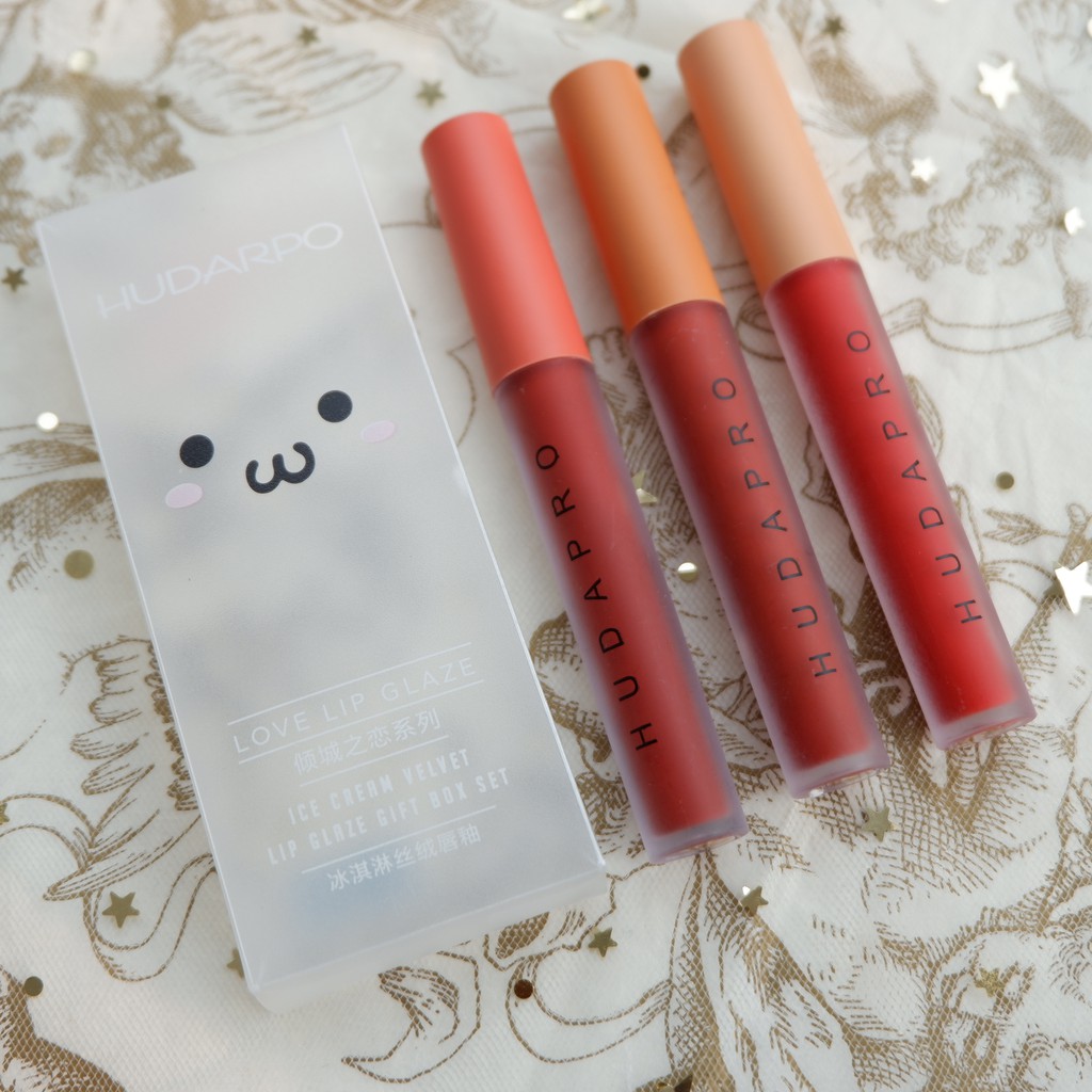 Set 3 son kem lì, nhẹ và mịn môi HUDAPRO đủ 2 Tone Love Lip Glaze NPP Shoptido