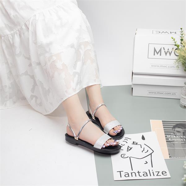 [Mã FAMAYWA giảm 10K đơn 50K] Giày sandal nữ quai ngang kim tuyến đế bệt MWC NUSD- 2583