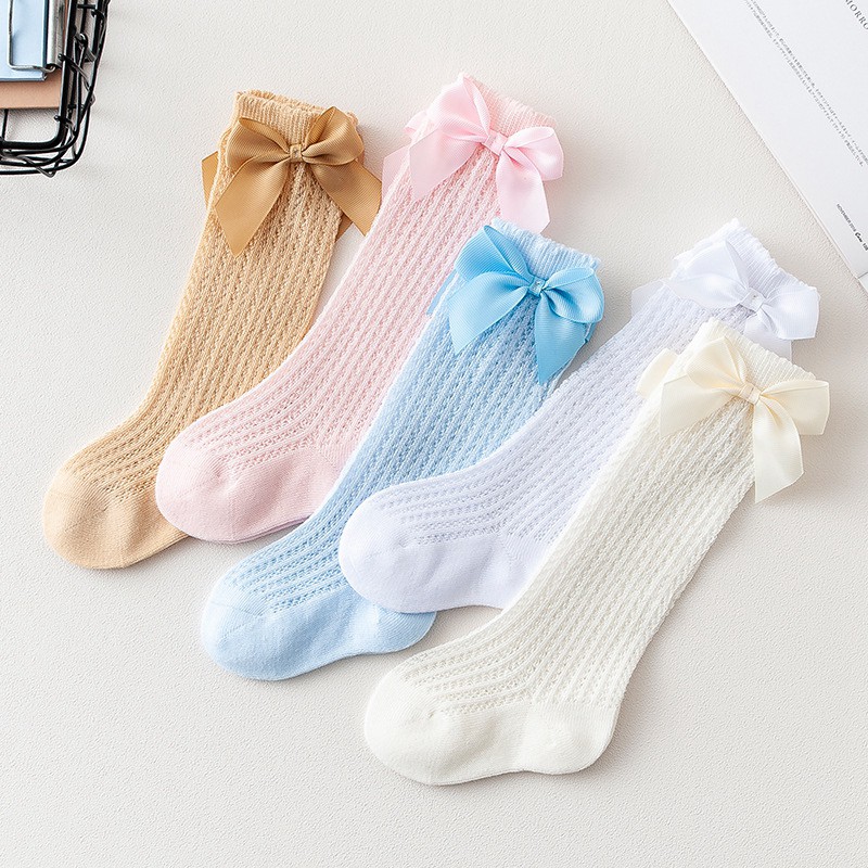 Tất cotton dáng dài giữ ấm chân cho bé