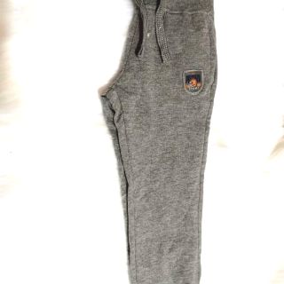 Quần jogger cho bé của Đức