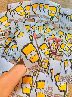 STICKER VÀNG LẤP LÓ DÁN ĐIỆN THOẠT CUTE