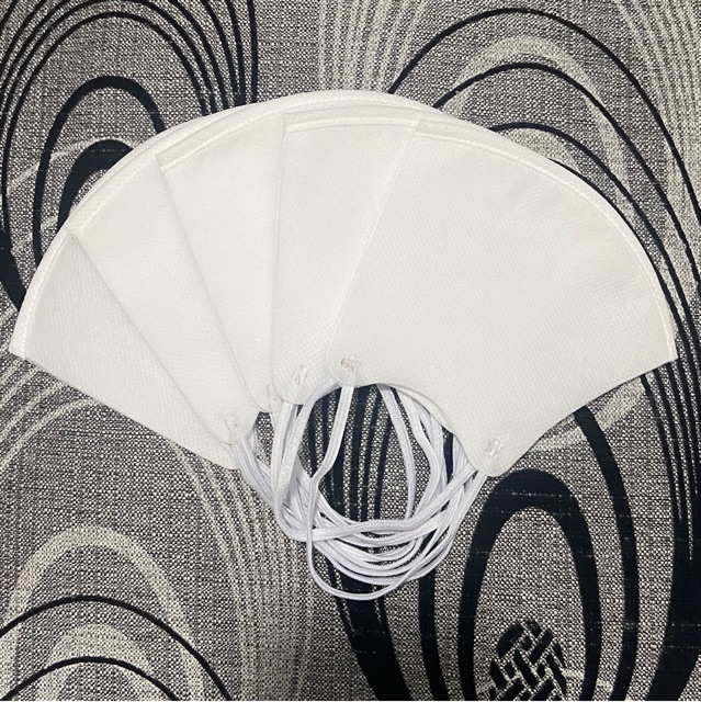Combo 10 Khẩu trang vải không dệt chống khuẩn bụi mịn,chất liệu ,người lớn trẻ em đều dùng đươc (loại dây sợi)
