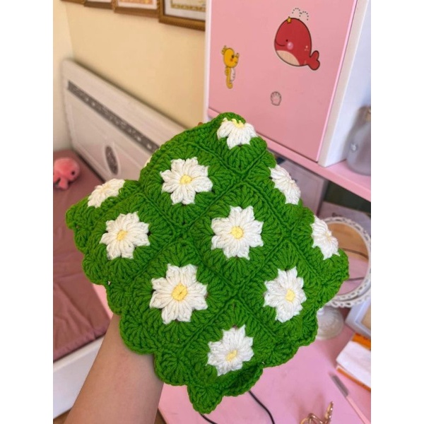 Khăn Bandana len hoa cúc màu sắc làm theo yêu cầu