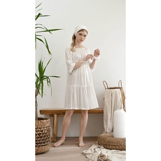 Váy ngủ màu trắng Mason