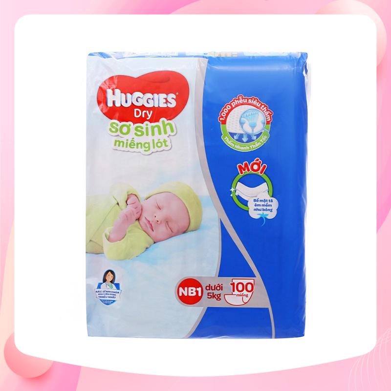 [MẪU MỚI  TRÀM TRÀ]Miếng lót sơ sinh huggies newborn 1-108miếng tặng 14 miếng tả dán,miếng lót sơ sinh cho bé dưới 5kg
