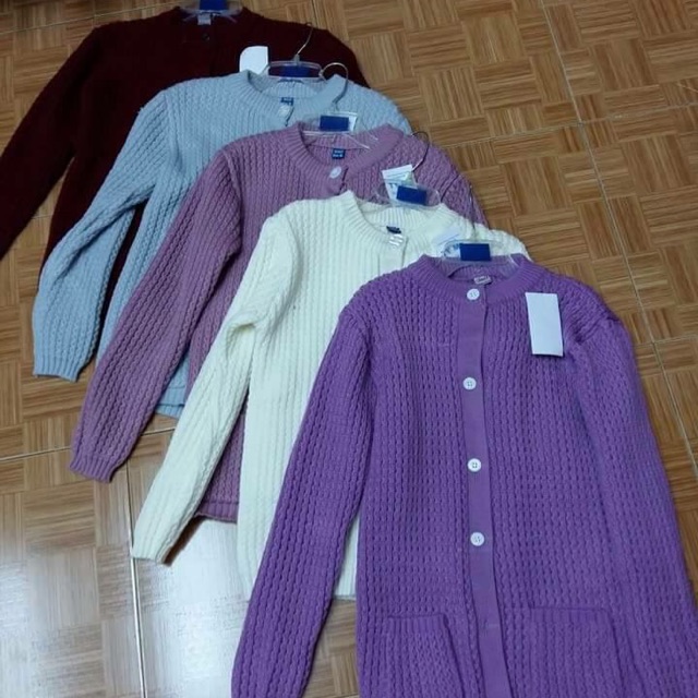 Áo len đan tay loại dày | BigBuy360 - bigbuy360.vn