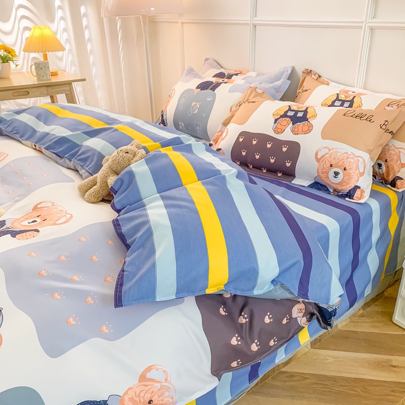 Bộ vỏ chăn ga gối cotton poly - Mẫu little bear ga kẻ.