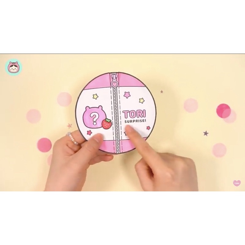 Búp bê giấy nhà dâu Tây bí ẩn của Tori 🍓