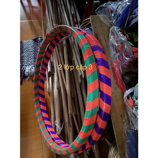 Vòng mây lắc eo