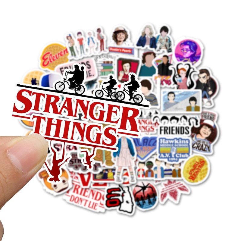 Set 50 / 25 / 10 Miếng Dán Trang Trí Tủ Lạnh / Xe Hơi In Chữ Stranger Things Độc Đáo