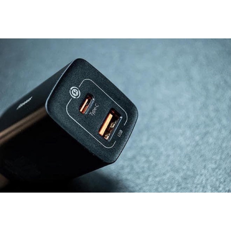 Sạc nhanh đa năng 2 cổng Baseus GAN3 Lite FAST CHARGER 67W