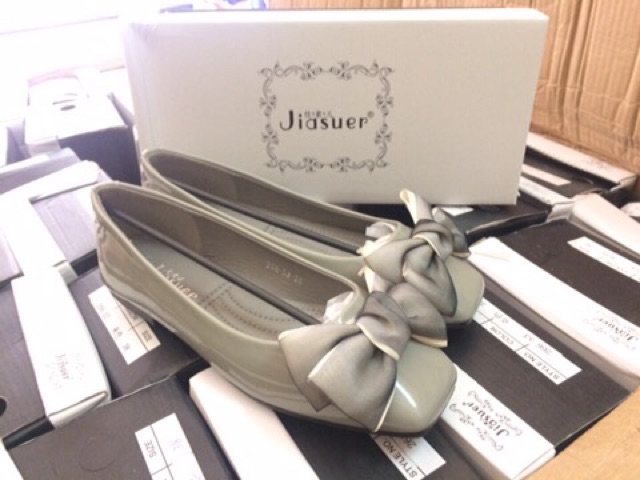 Giày nữ cao cấp nhiều mẫu hàng fullbox | BigBuy360 - bigbuy360.vn